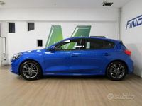Usata Ford Focus ST-Line 125 CV (91 kW) 2018 Blu Berlina