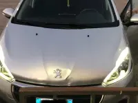 Usata Peugeot 208 75 CV (55 kW) 2016 Grigio Utilitaria