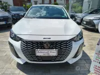 Usata Peugeot 208 Allure 102 CV (75 kW) 2025 Bianco Utilitaria