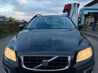 Usata Volvo XC70 Kinetic 185 CV (136 kW) 2007 Nero Station wagon