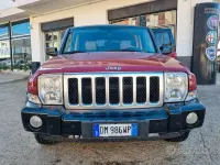 Usata Jeep Commander Overland 218 CV (160 kW) 2008 Rosso SUV