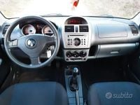 Usado Suzuki Ignis 99 CV (72 kW) 2008 Gris Utilitario