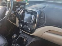 Usata Renault Captur Initiale Paris 110 CV (80 kW) 2018 Neto tetto grigio SUV