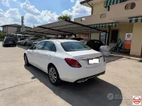 Usado Mercedes C220 170 CV (125 kW) 2018 Blanco Berlina