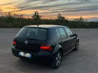Usata VW Golf IV 110 CV (80 kW) 2000 Nero Berlina