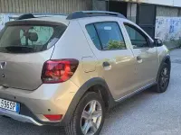Usata Dacia Sandero 101 CV (74 kW) 2020 Berlina