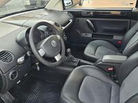 Usata VW New Beetle 105 CV (77 kW) 2007 Nero Utilitaria