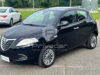 Begagnad Lancia Ypsilon Gold 85 HK (62 kW) 2013 Svart Halvkombi