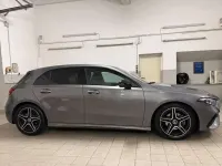Usata Mercedes A200 Premium 163 CV (119 kW) 2025 Mountaingrau Berlina