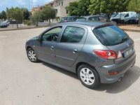 Usata Peugeot 206 59 CV (43 kW) 2011 Grigio Berlina