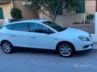 Usata Lancia Delta 105 CV (77 kW) 2011 Utilitaria