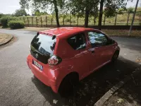 Usata Toyota Aygo Connect Style 68 CV (50 kW) 2012 Rosso Utilitaria
