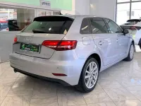 Usata Audi A3 Sport 116 CV (85 kW) 2018 Argento Berlina