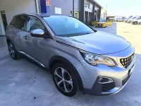 Usata Peugeot 3008 Allure 120 CV (88 kW) 2017 Grigio artense SUV