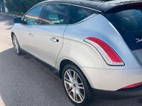 Usata Lancia Delta 120 CV (88 kW) 2009 Grigio Utilitaria