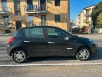 Usata Renault Clio II 85 CV (62 kW) 2010 Nero Berlina