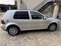 Usata VW Golf IV Highline 131 CV (96 kW) 2002 Berlina