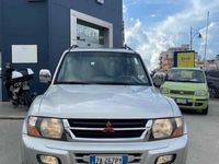 usata Mitsubishi Pajero PAJERO-3-P-3.2-TDI GLS-AUTOMATICO