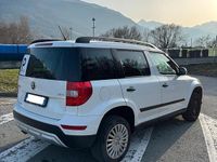 Usata Skoda Yeti 110 CV (80 kW) 2015 Bianco SUV