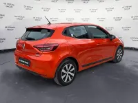 Usata Renault Clio Equilibre 145 CV (106 kW) 2023 Arancione Utilitaria
