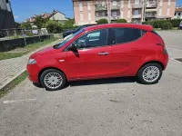 Usata Lancia Ypsilon Platinum 69 CV (50 kW) 2016 Utilitaria