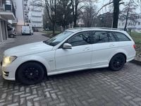 Usado Mercedes C200 Avantgarde 136 CV (100 kW) 2012 Blanco Familiar