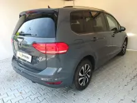 Usata VW Touran Executive 122 CV (89 kW) 2022 Grigio scuro Monovolume