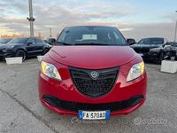 Usata Lancia Ypsilon 85 CV (62 kW) 2015 Rosso Utilitaria
