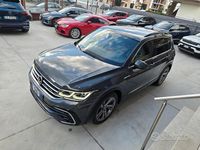 Usata VW Tiguan R-line 150 CV (110 kW) 2023 Grigio SUV
