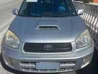 Usata Toyota RAV4 116 CV (85 kW) 2001 Grigio SUV