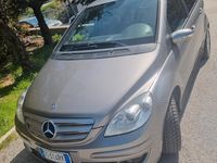 Usata Mercedes B180 2007 Grigio Monovolume