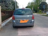 Usata Opel Zafira 2009 Grigio Monovolume
