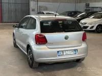 Usata VW Polo Trendline 60 CV (44 kW) 2010 Grigio Utilitaria