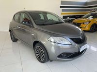 usata Lancia Ypsilon Ypsilon1.0 firefly hybrid Gold