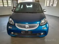 Usata Smart ForFour Prime 90 CV (66 kW) 2016 Blu Utilitaria