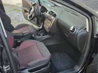 Usata Seat Leon Sport 105 CV (77 kW) 2006 Nero Utilitaria