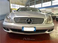 Usata Mercedes CLS500 306 CV (225 kW) 2005 Argento Berlina