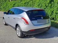 Usata Lancia Delta 120 CV (88 kW) 2009 Grigio Utilitaria