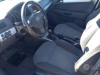 Usata Opel Astra 136 CV (100 kW) 2006 Grigio Berlina