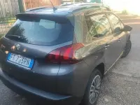 Usata Peugeot 2008 Active 82 CV (60 kW) 2019 Grigio SUV