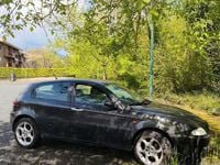 Usata Alfa Romeo 147 150 CV (110 kW) 2004 Nero Utilitaria
