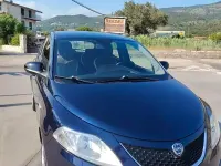 Usata Lancia Ypsilon 95 CV (69 kW) 2016 Utilitaria