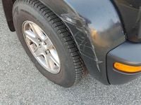 Second-hand Jeep Cherokee Limited 150 CP (110 kW) 2003 Negru SUV