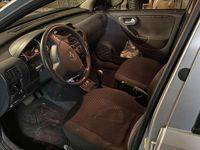 Usata Opel Corsa Sport 75 CV (55 kW) 2003 Argento Berlina