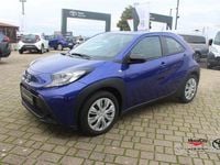Gebraucht Toyota Aygo X Active 72 PS (52 kW) 2025 Blau SUV