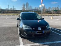 Usata VW Golf VI 105 CV (77 kW) 2008 Nero Utilitaria