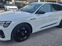 Usata Audi e-tron S-Line 158 kW (215 CV) 2020 Bianco SUV