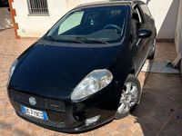 Usata Fiat Grande Punto 75 CV (55 kW) 2006 Nero Utilitaria