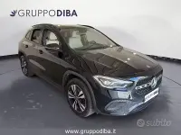 Usata Mercedes GLA200 150 CV (110 kW) 2022 Nero SUV
