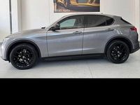 Usata Alfa Romeo Stelvio 280 CV (205 kW) 2017 Grigio SUV